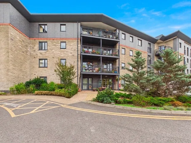 High Street, Bristol, BS15, photo 1