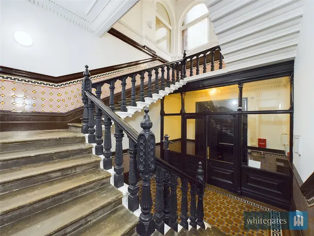East Parade, Bradford, BD1, photo 2
