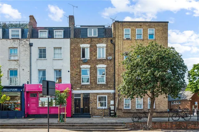 Essex Road, London, N1, photo 3
