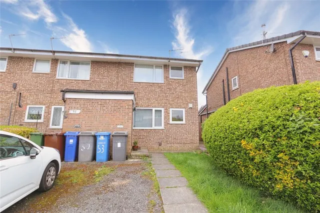 Broadhurst, Denton, M34, photo 1
