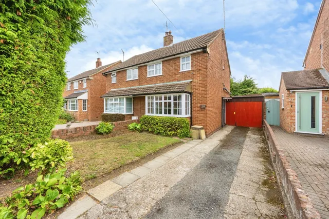 Carrington Crescent, Wendover, Aylesbury, photo 1