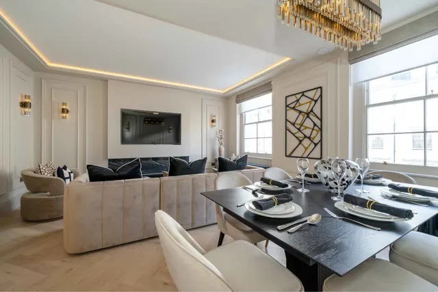 Gloucester Terrace, London, W2, photo 1