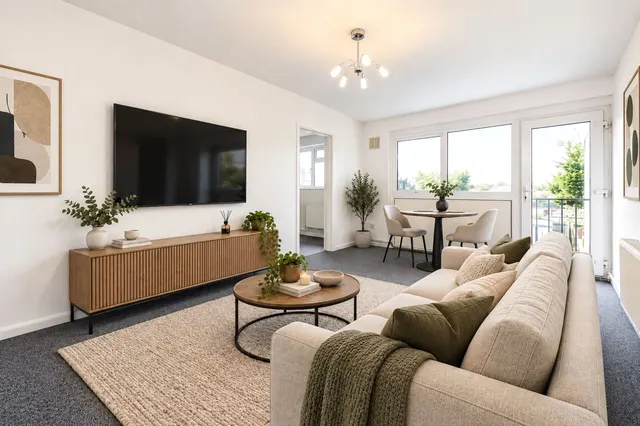 Parsonage Road, Rainham, RM13, photo 1