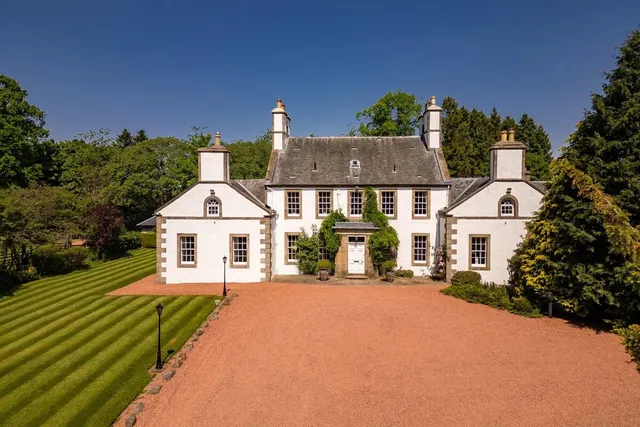 Harburn, West Calder, EH55, photo 1