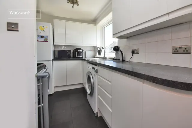 Chartwell Place, Cheam, SM3, photo 1