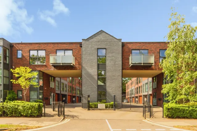 Groom Place, Welwyn Garden City, photo 1