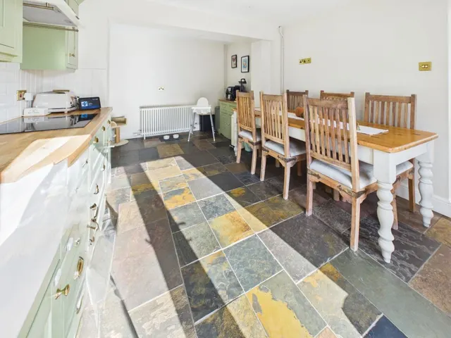 High Street, Hinxworth, SG7, photo 3