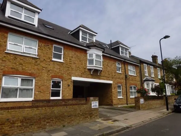 Photo 3 — Osterley Park View Road, Hanwell, London, W7 2HH