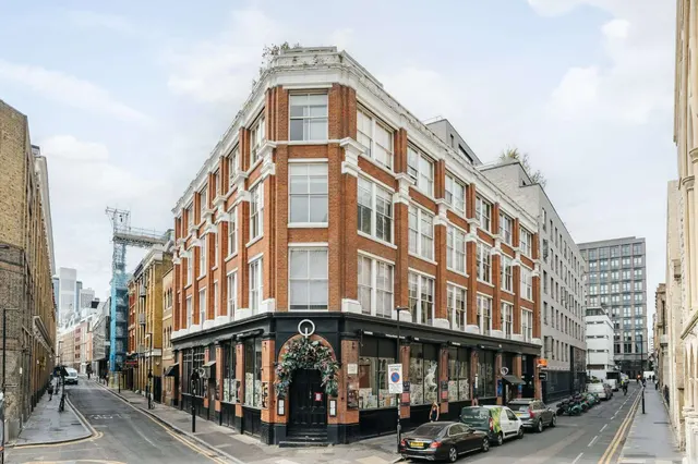 Leonard Street, London, EC2A 4LX, photo 1