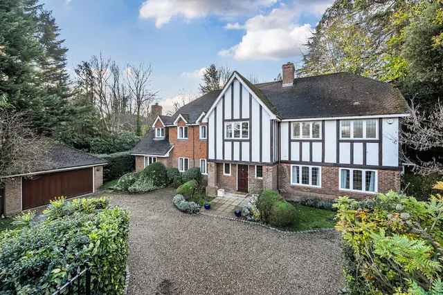 South Park Drive, Gerrards Cross, SL9, photo 1