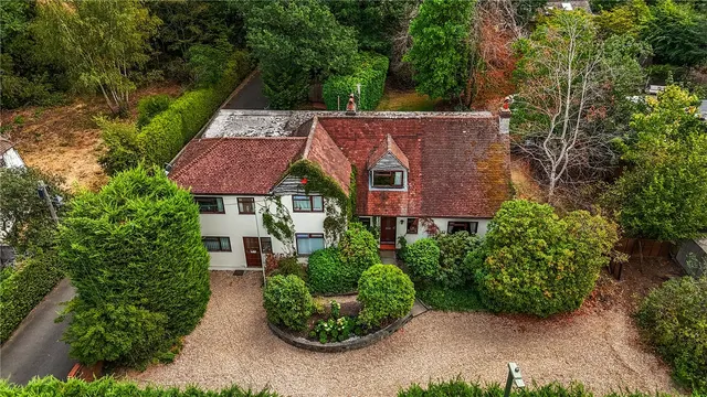 Frimley Road, Ash Vale, Surrey, GU12 5PP, photo 1