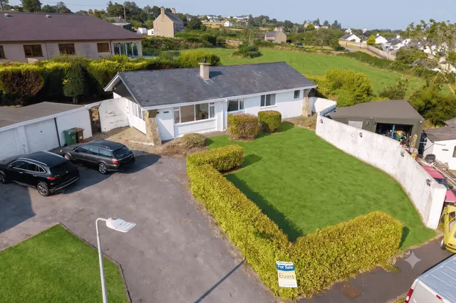 7 (Bay View), Pen Y Bryn Estate, Mynytho, Pwllheli, Gwynedd, LL53 7SE, photo 1