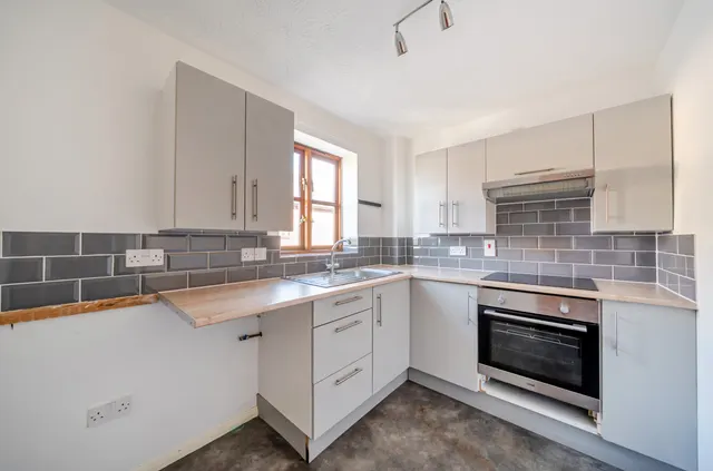 South Street, Lancing, BN15, photo 2