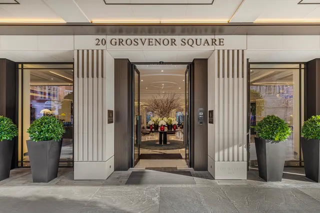 Grosvenor Square, Mayfair, London, photo 1