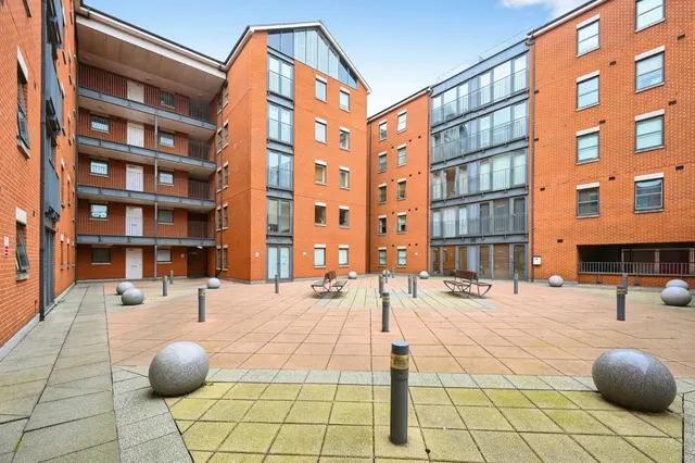 Pilcher Gate, Nottingham, Nottinghamshire, NG1, photo 1