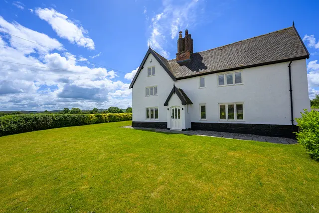 Dorrington Lane, Woore, photo 1