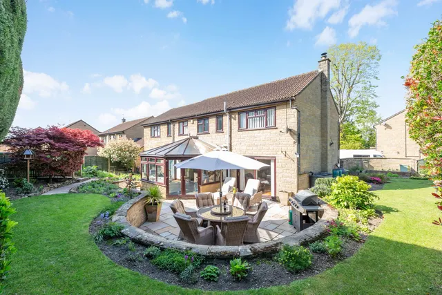 Parcroft Gardens, Yeovil, BA20 2BS, photo 1