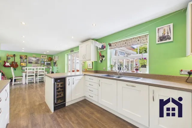 Photo 2 — Carnoustie Drive, Euxton, Chorley, PR7 6FR