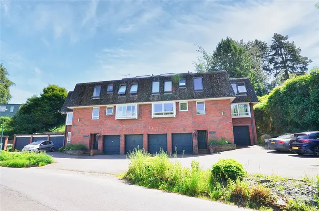 Priory Road, Forest Road, RH18, photo 1