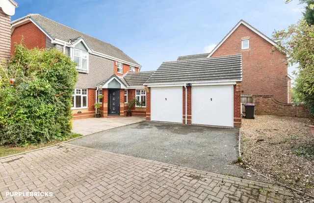 Wyndham Grove, Telford, TF2, photo 2