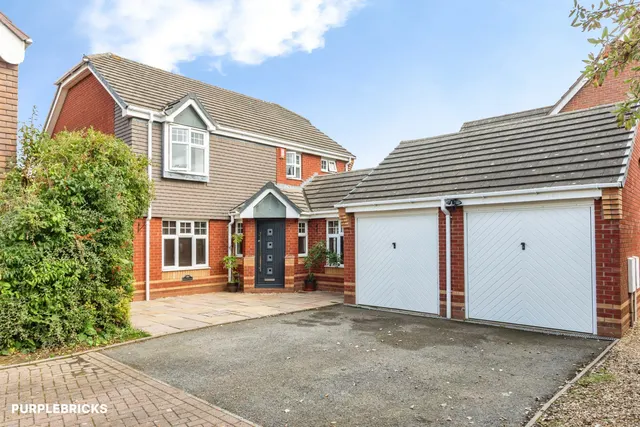 Wyndham Grove, Telford, TF2, photo 1