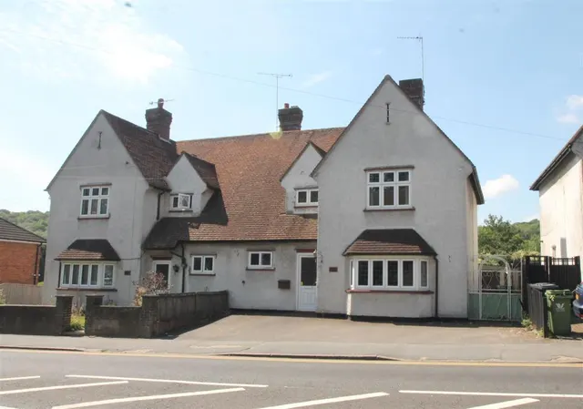 High Wycombe, Not specified, HP11 1DQ, photo 1