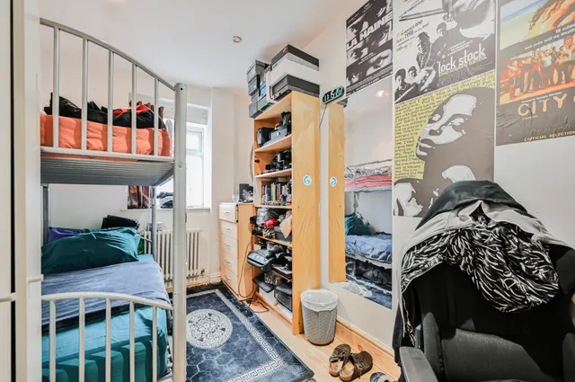 Photo 2 — 1 Spencer Mews, 2a Spencer Avenue, London