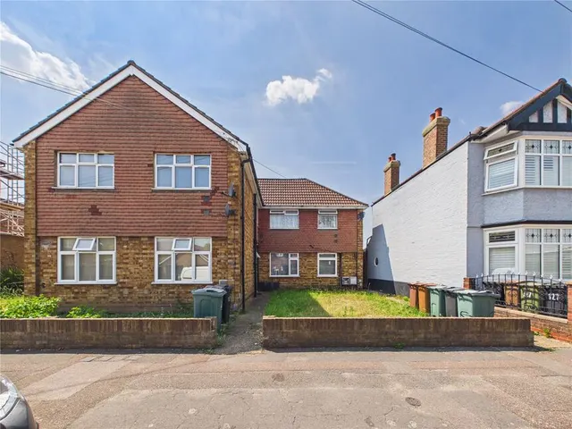 Kitchener Road, Walthamstow, E17, photo 1