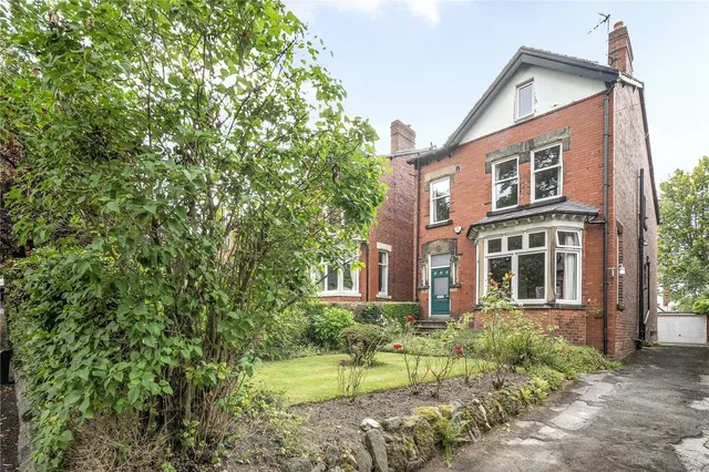 The Avenue, Roundhay, LS8, photo 1