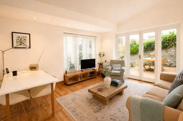 Redland Road, Bristol, BS6, photo 1