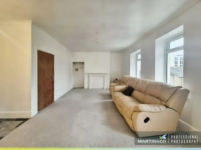 Hill Street, Newport, NP20, photo 3