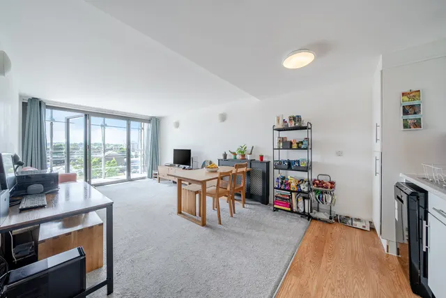 Consort Road, SE15, photo 1