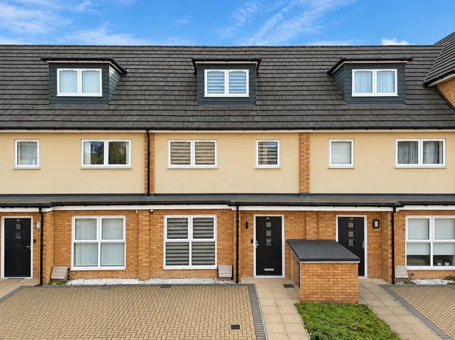 Sartoria Close, Grays, RM20, photo 1