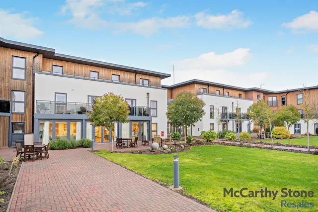 Springfield Close, Stratford-Upon-Avon, CV37, photo 1