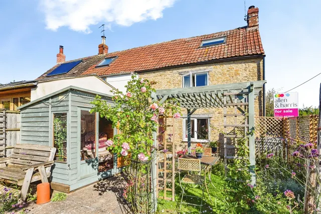 3 bedroom house, Vinney Lane, Blatchbridge, BA11