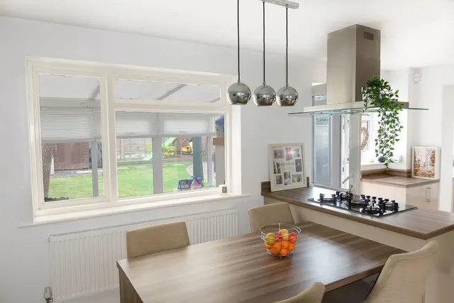Photo 3 — Prestbury Close, Redditch, B98 0QL