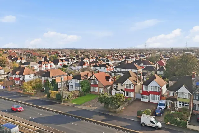 Malden Way, New Malden, KT3 5QS, photo 1