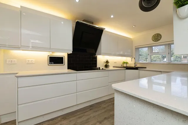 Fieldhouse Close, London, E18, photo 3
