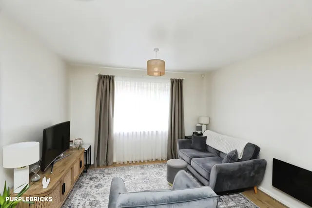 Penstock Drive, Stoke-On-Trent, ST4, photo 3