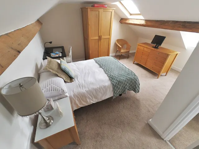 Royal Terrace, Barrack Road, Northampton, NN1 3RF, photo 1