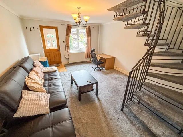 Stour Close, Tilehurst, RG30, photo 2
