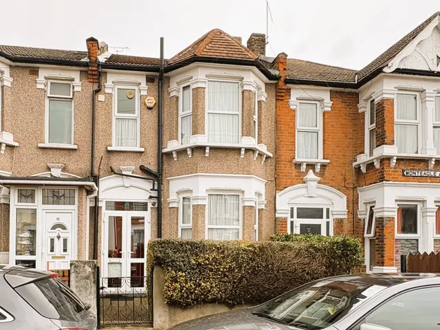 Monteagle Avenue, Barking, photo 1