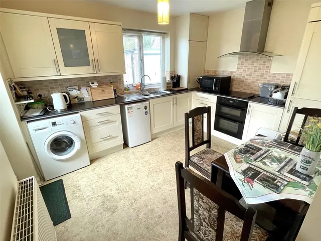 Ascot Gardens, Slyne, LA2, photo 2