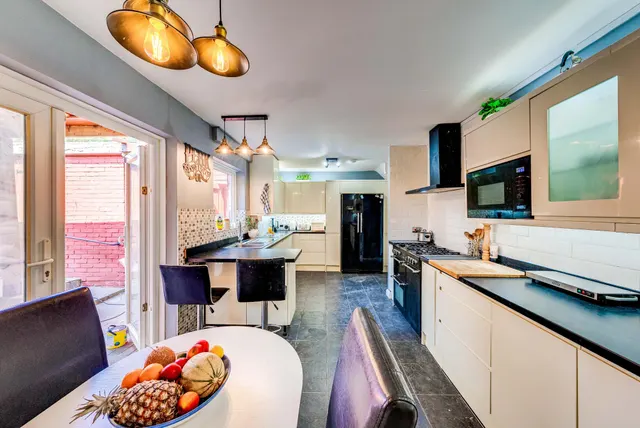 Foxbury Drive, Orpington, BR6, photo 2