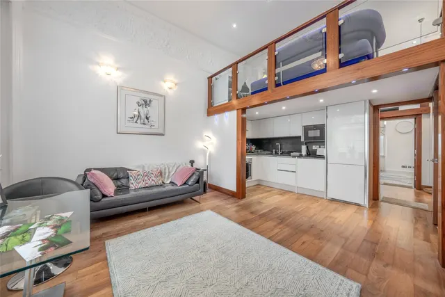 Photo 2 — Warrington Crescent, London, W9