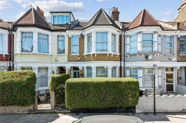 Mount Pleasant Road, London, N17, photo 1
