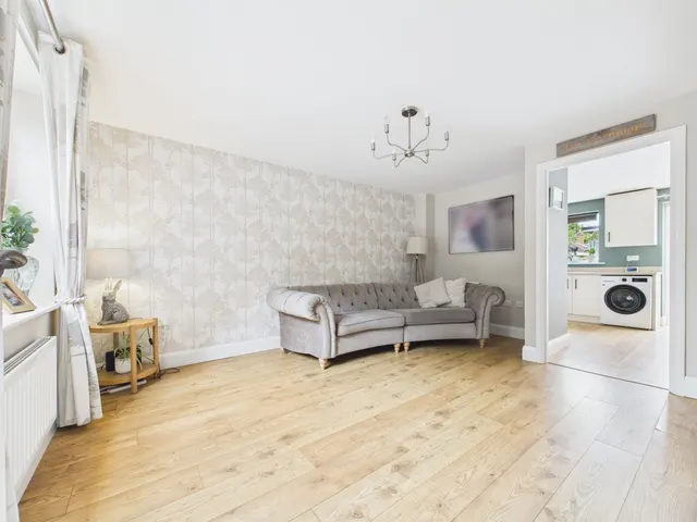 Greenfield Road, Normanton, WF6, photo 3