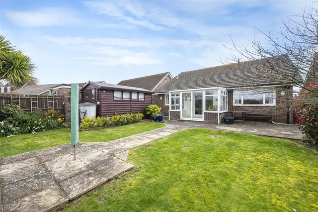 Beacon Drive, Seaford, photo 1