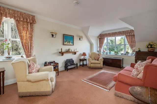 Shirleys Drive, Macclesfield, photo 3
