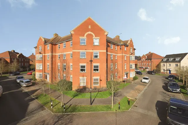 Reid Crescent, Hellingly, BN27, photo 1